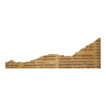Decorative Ripped Newspaper Old png