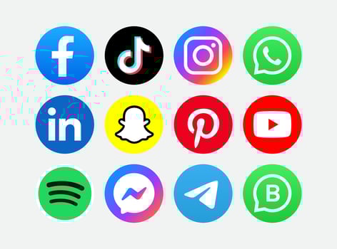 Set of social media icons, editable vector