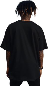 Model Wearing black oversized T shirt posing his back png