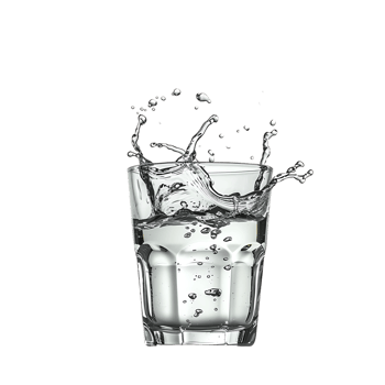 Mockup Splash of water in glass isolated over transparent background png