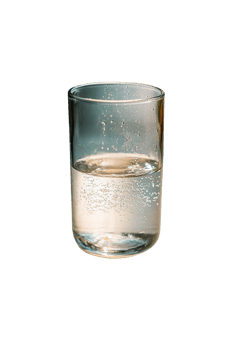 Crisp and Fizzy Sparkling Water in Transparent Glass png