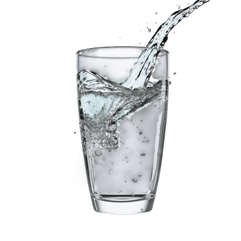 Refreshing Splash of Water in a Clear Glass Perfect for Beverage or Hydration Themes png