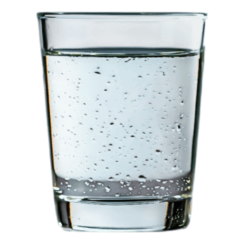 Sparkling Water in Clear Glass with Bubbles and Reflections png