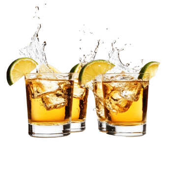 Three Glasses of Iced Alcoholic Beverage with Lime png