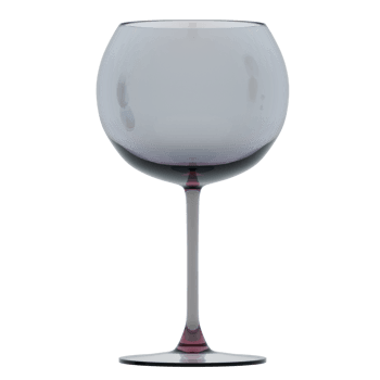 A wine glass with transparent background png