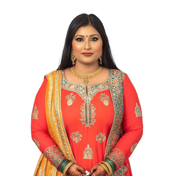 Indian Woman in a Beautifully Embroidered Saree png