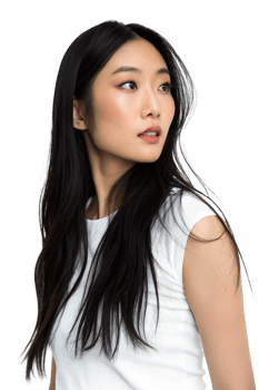 Charming and Elegant Asian Woman with a Stunning Glow in a Bright and Eye-Catching Fashion Portrait png