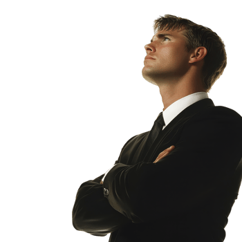 confident man in suit looks upward with arms crossed, symbolizing ambition and determination. professional attire and focused expression convey sense of purpose and aspiration png