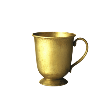 Golden cup with handle, featuring shiny and reflective surface, stands elegantly against plain background. cup metallic texture and warm hue evoke sense of luxury and sophistication png