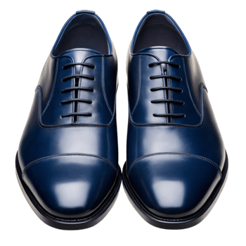 Sleek black leather business shoes. png